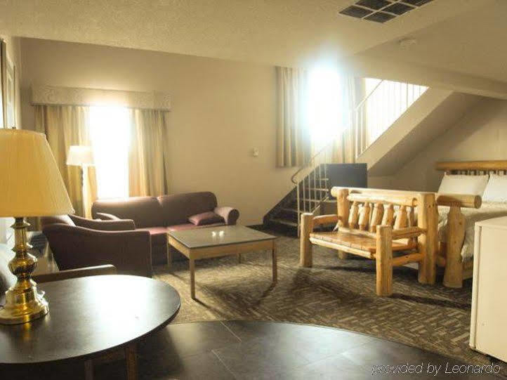 Crestwood Hotel Hinton Buitenkant foto